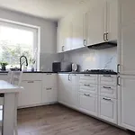Apartment Ablotu - 2-8 Person, Parking,garden *