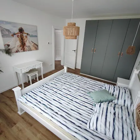 Διαμέρισμα Ablotu - 2-8 Person, Parking,garden