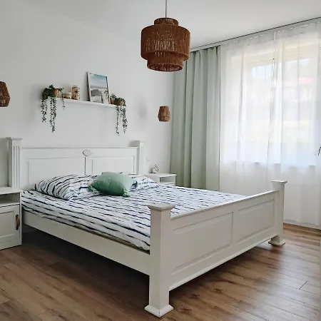 Apartament Ablotu - 2-8 Person, Parking,garden *