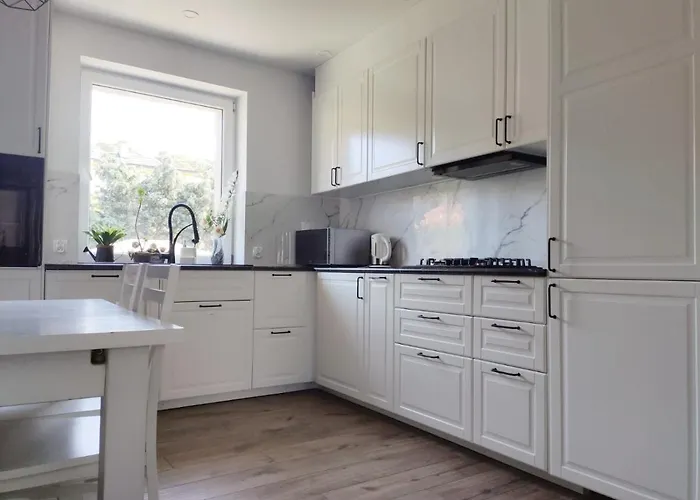 Apartment Ablotu - 2-8 Person, Parking,garden *