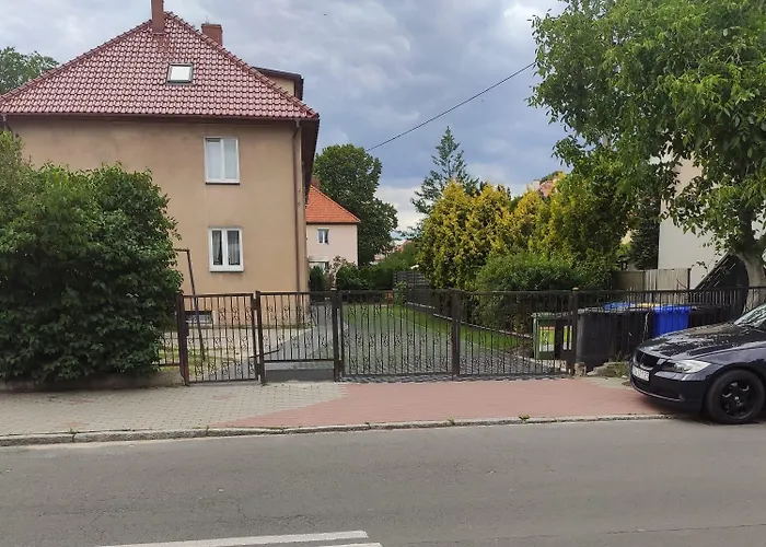 Ablotu - 2-8 Person, Parking,garden *